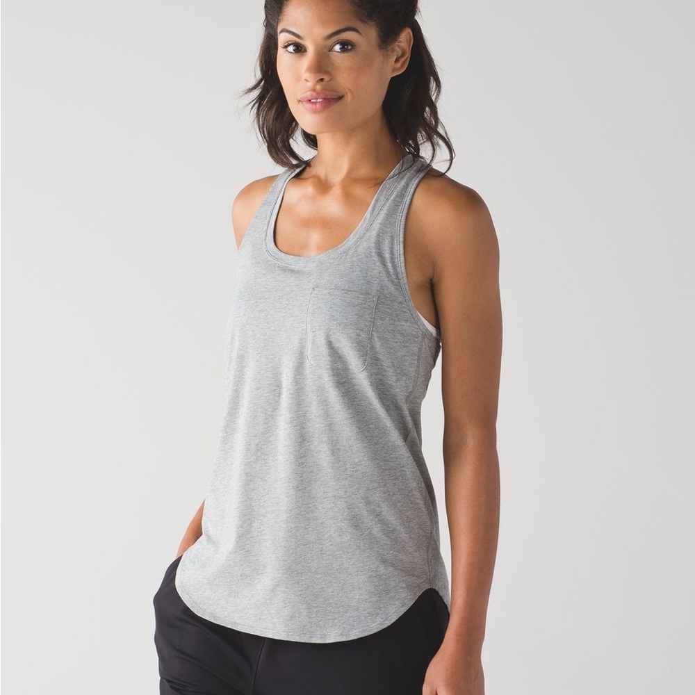Lululemon Yogi Racer Back III in Heathered Medium Grey